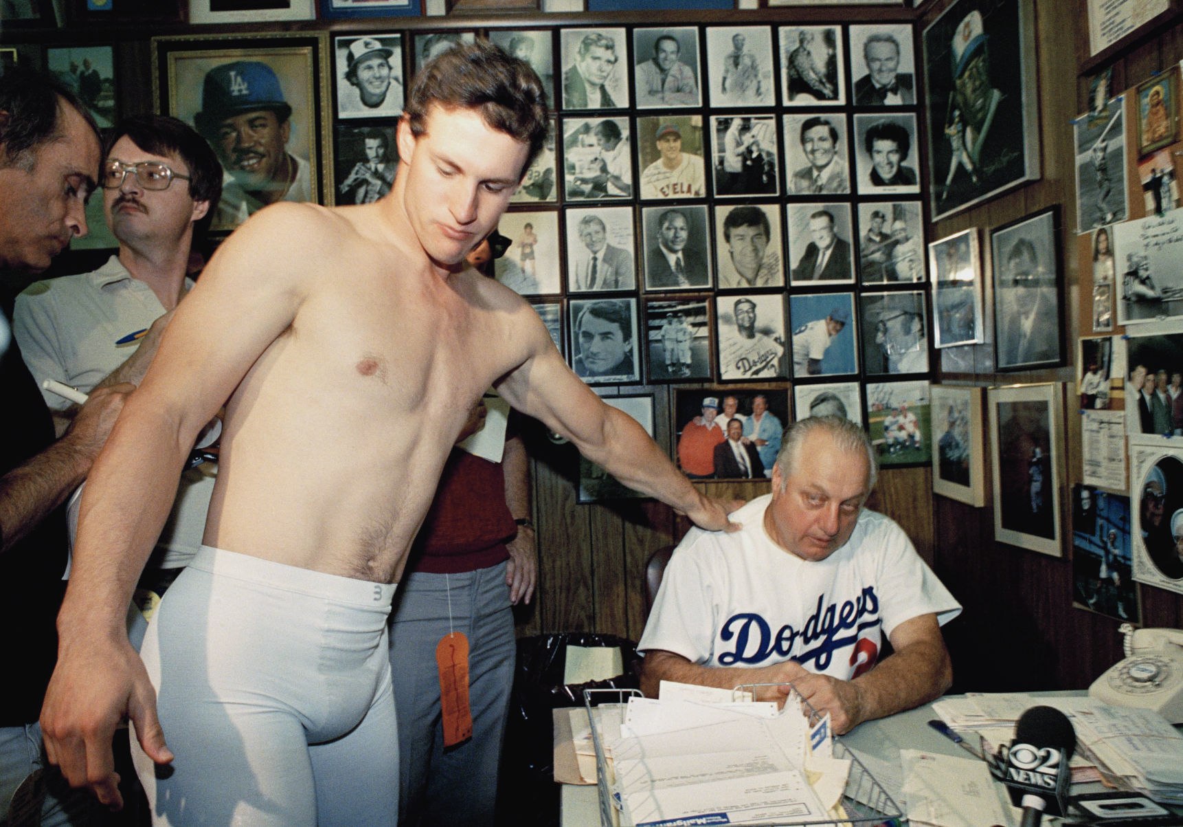 Tommy Lasorda and Steve Sax